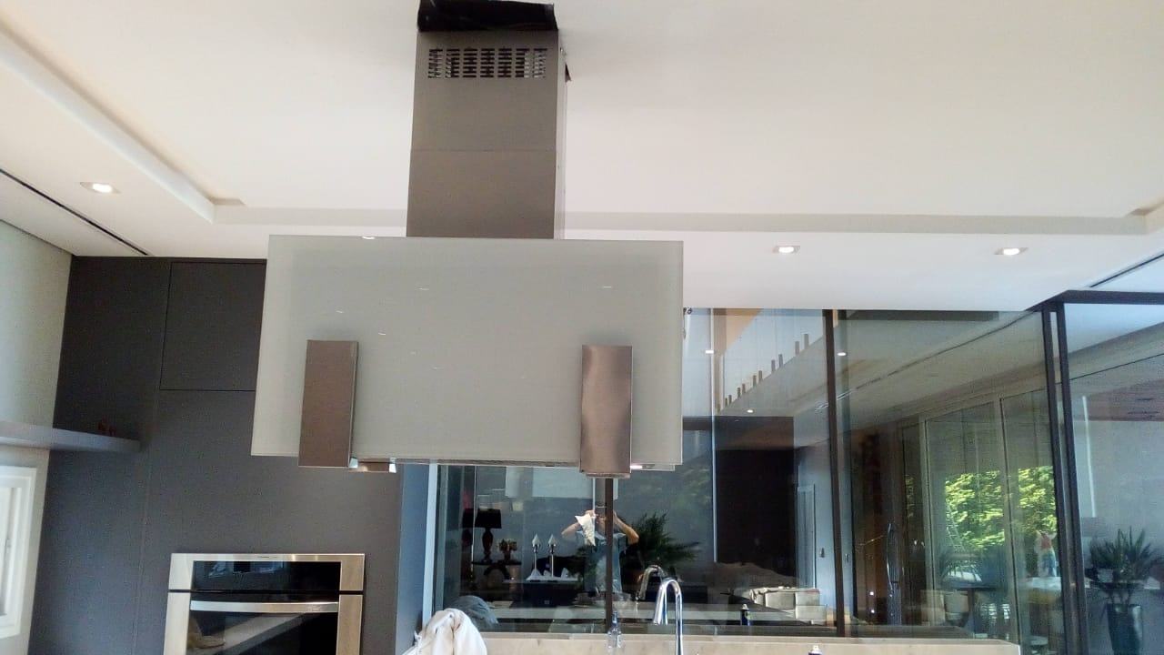 Coifa de ilha em inox